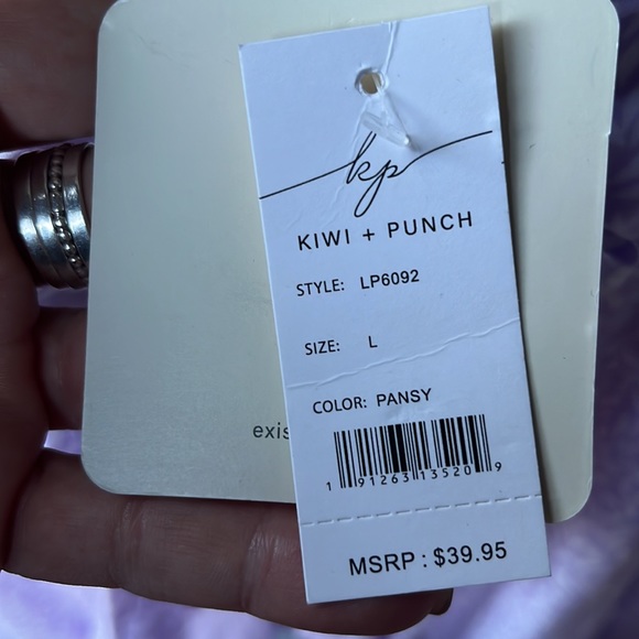 Kiwi & Punch flowy pants lavender tie waist - Picture 3 of 14